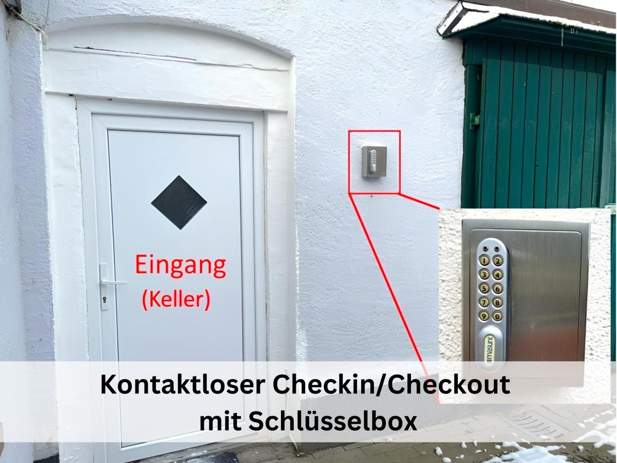 Ferienhaus Familienparadies: Indoor-Spielplatz, Pool und Sauna für 18 Personen Schmallenberg Exterior photo